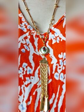 Vintage 80s Beautiful Bohemian Floral Necklace